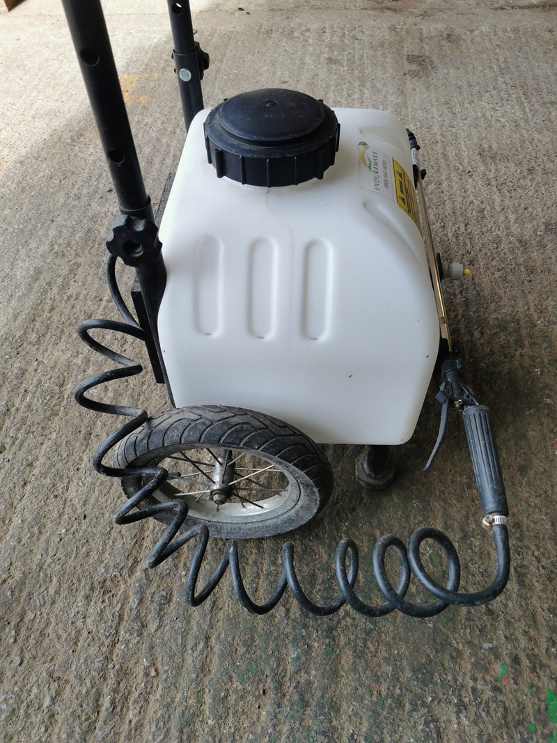 30L electric push along sprayer ( spare or repair )