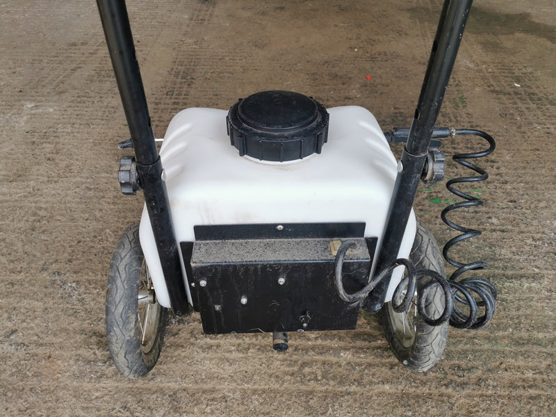 30L electric push along sprayer ( spare or repair )